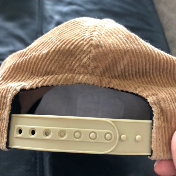 Reef Tan SnapBack Hat - Picture 4 of 4